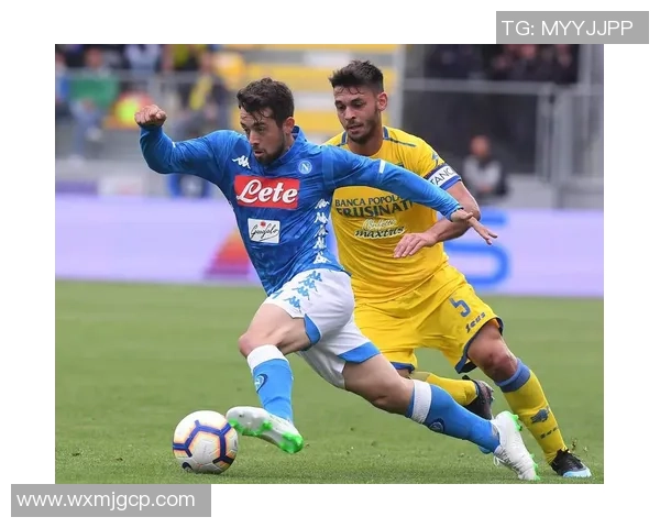 2020年艾克马亚与那不勒斯激战回顾精彩瞬间与战术分析